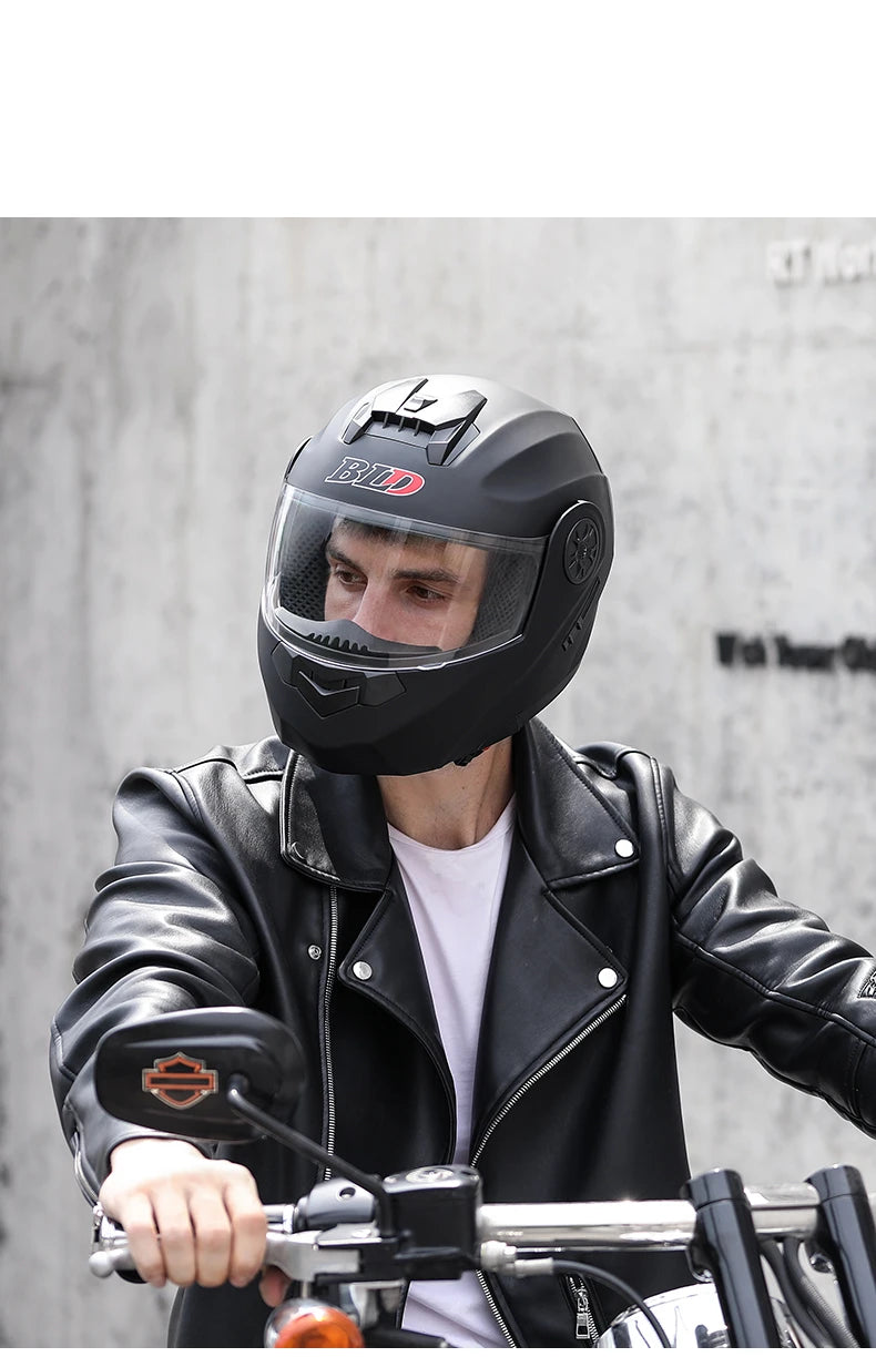 Flip-Up Modular Motorcycle Helmet – Dual Lens, DOT Approved, S/M/L