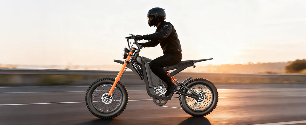 GT16 1500W Electric Motorcycle – 48V 25AH Battery, 65-Mile Range, 35 MPH